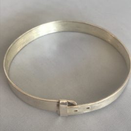 Bracelet – Sterling silver bangle