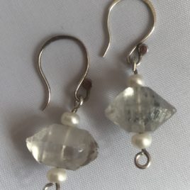 Earring – Sterling silver with smokey quartz beads