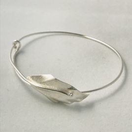 Bracelet – Sterling Silver adjustable with leaf motif