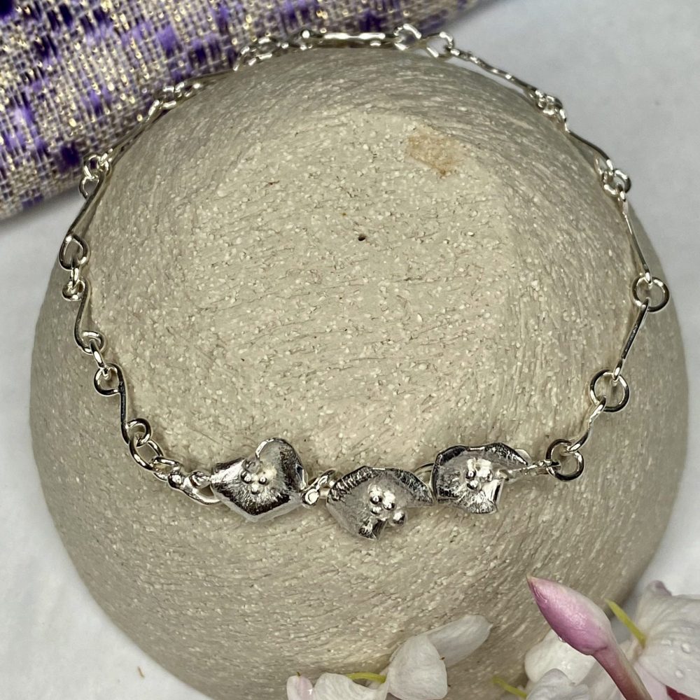 Bangle / Bracelet – Sterling Silver Three Small Lily Pads Bracelet