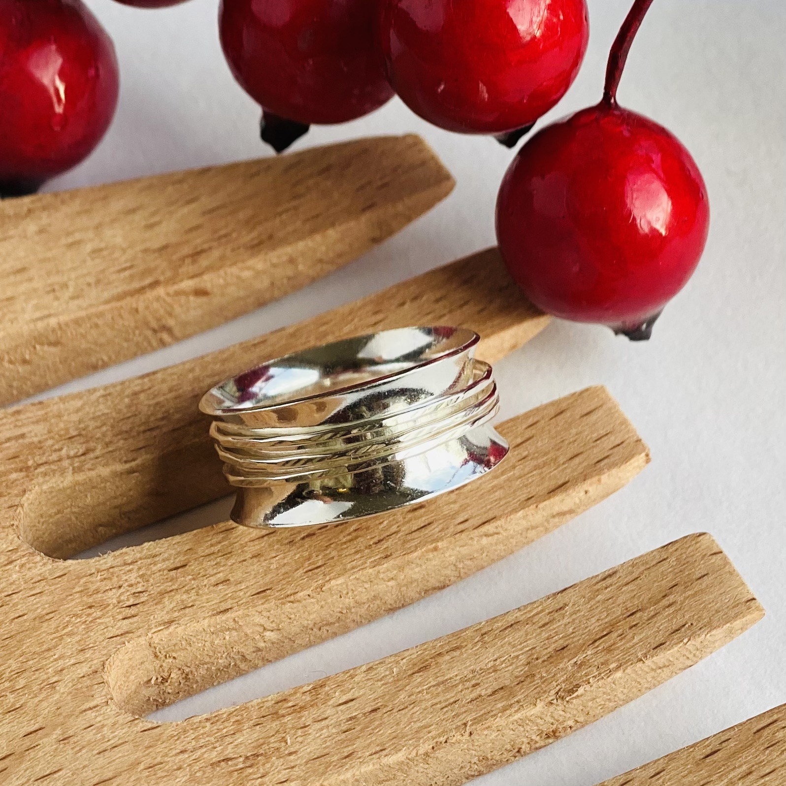 Ring – Serling silver formed fidget ring